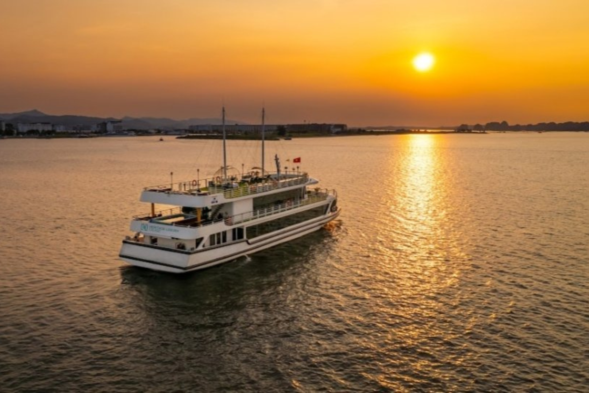 Heritage Luxury Cruise Ha Long Bay