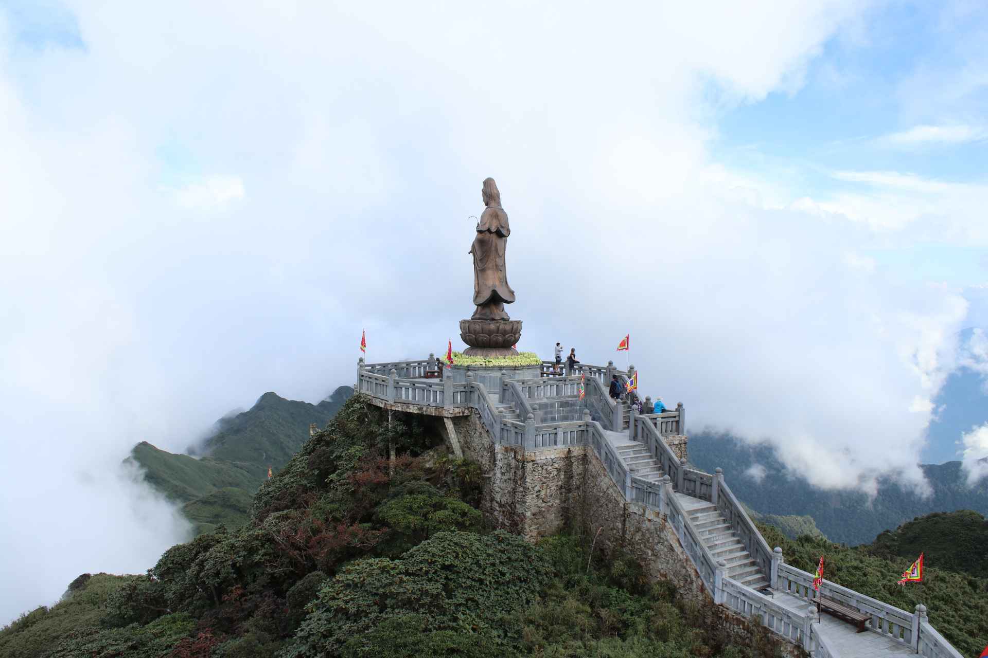 Mountaine Budha Statue